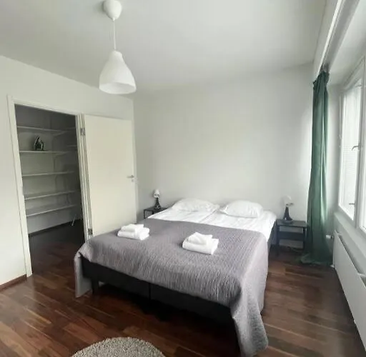 Kotimaailma Helsinki - 1br, Tapiola * إسبو